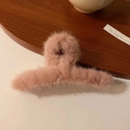 Solid Colour Large Soft Faux Fur Hair Claws Plush Bear Hair Clip Shark Clips Fall Winter Head Accessories - Rehmiar