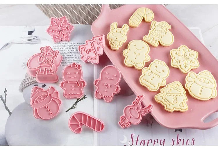 Christmas Cookie Mold 3D Biscuit Santa Snowman Elk Cookie Mould New Year Party Decor Baking Gadgets